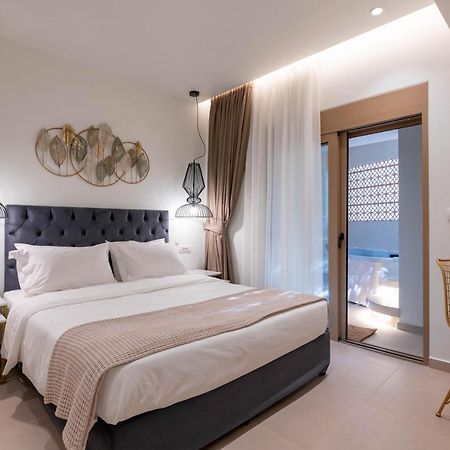 Mariann Premium Suites Лардос Екстер'єр фото